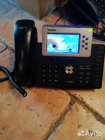 Yealink SIP-T38G — IP-телефон SIP