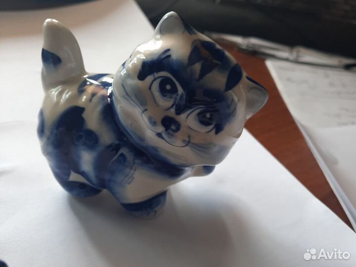Набор статуэток Кошки гжель. Осталось 4