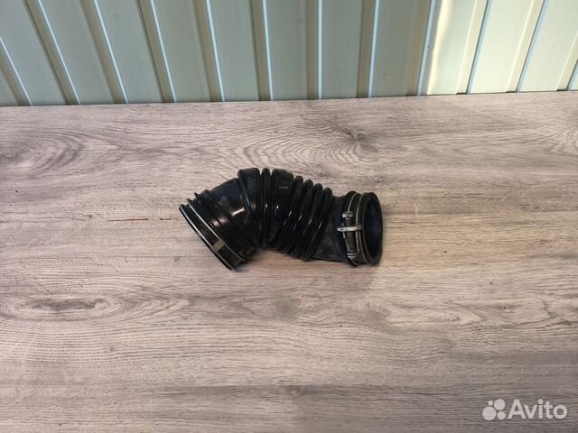 Патрубок воздушного фильтра toyota corolla е150