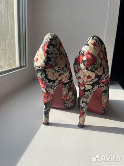 Туфли женские 35 размер