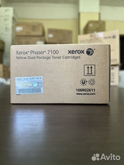 Картридж Xerox 106r02611 (вскрыта пломба)