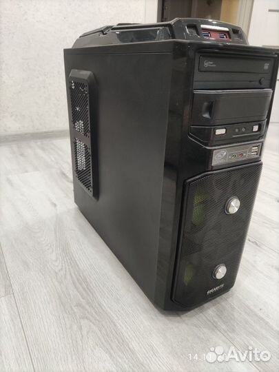 Игровой компьютер (пк)