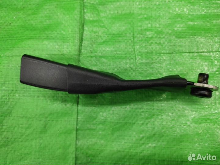 Замок ремня безопасности лев. перед. Jeep Compass