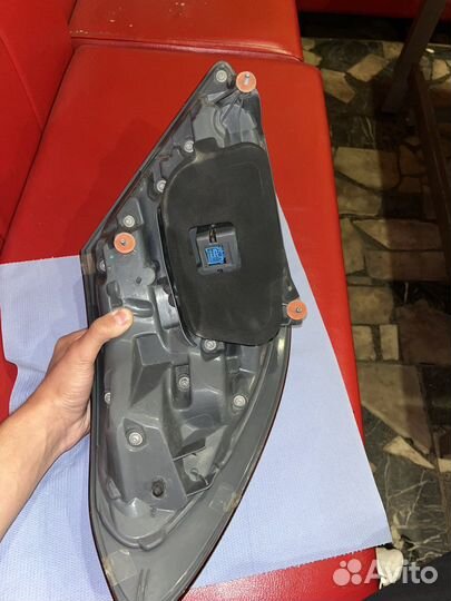 Задний правый фонарь Mercedes Benz E class w213