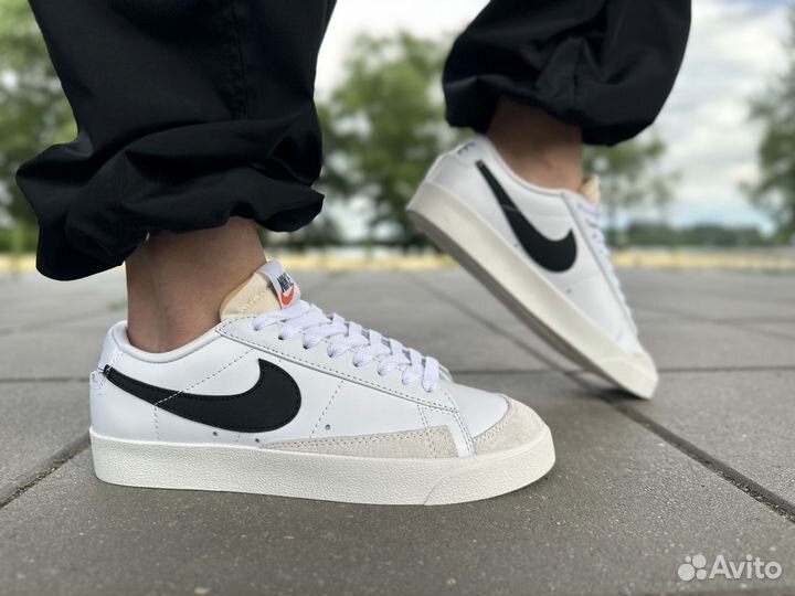 Кроссовки Nike Blazer Low '77 Vintage White Black