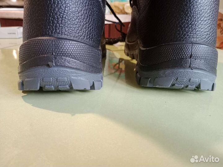 Мужская зимняя обувь 46