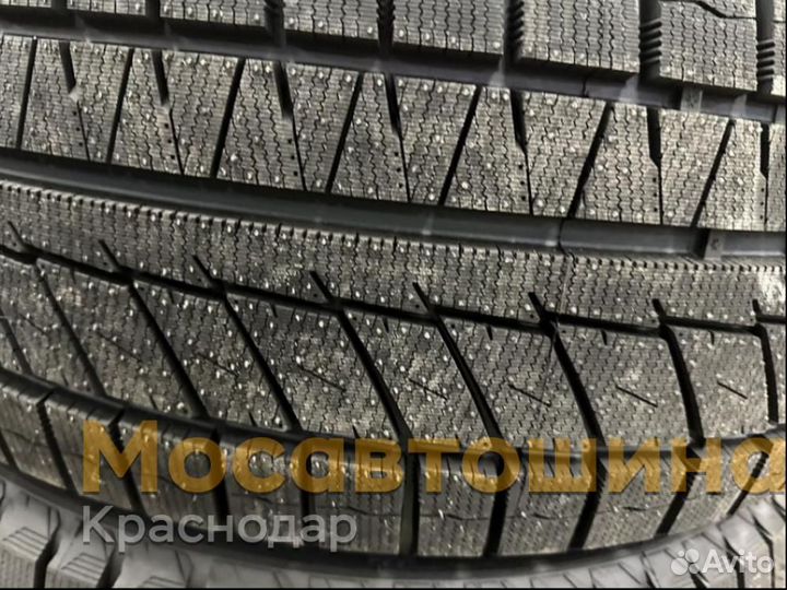 Sailun Ice Blazer Arctic EVO 255/45 R20 105T