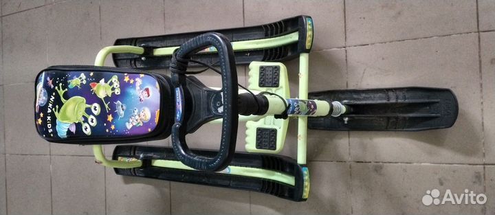 Детский снегокат