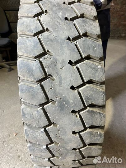 Грузовая шина бу 315 80 R22.5 Bridgestone