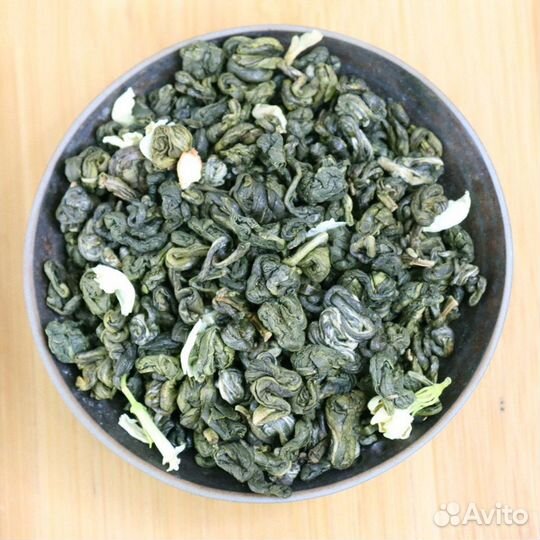 Би Ло Чунь с жасмином