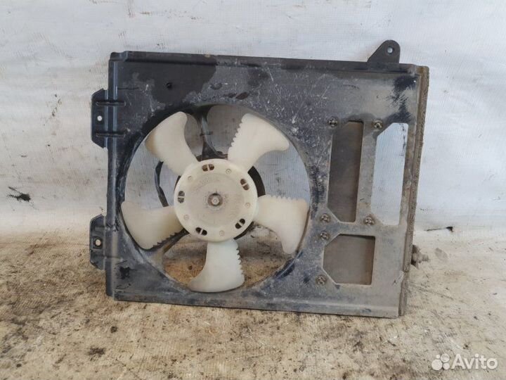 Вентилятор радиатора Mitsubishi Outlander 1 4G69