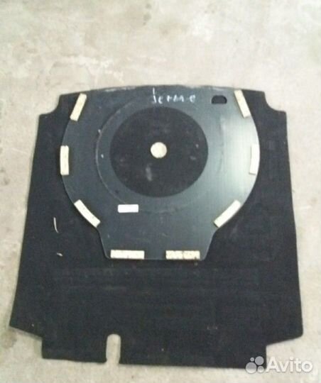 Пол в багажник WV Jetta 6