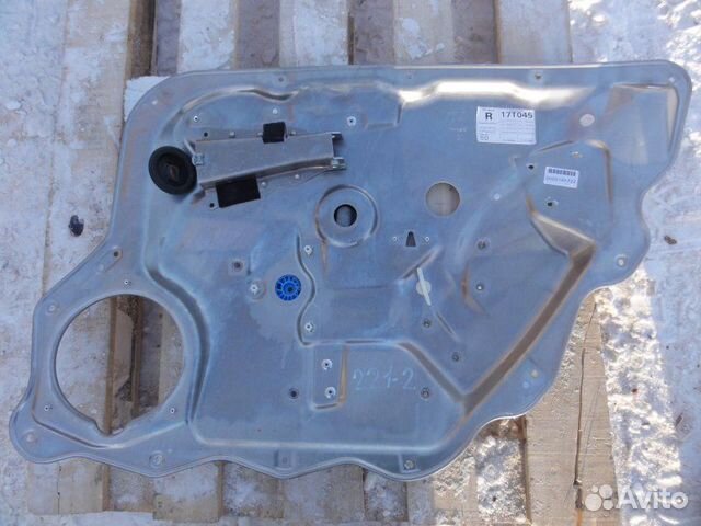 Стеклоподъемник электрический задний правый без