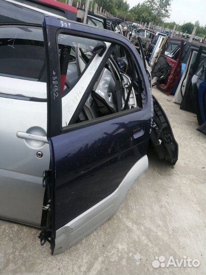 Дверь задняя левая Daihatsu Terios J100G