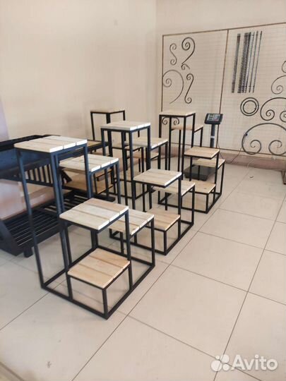 Подставка для цветов