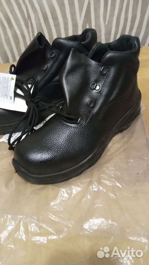 Ботинки 43-44