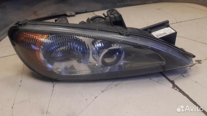 Фара правая Nissan Primera