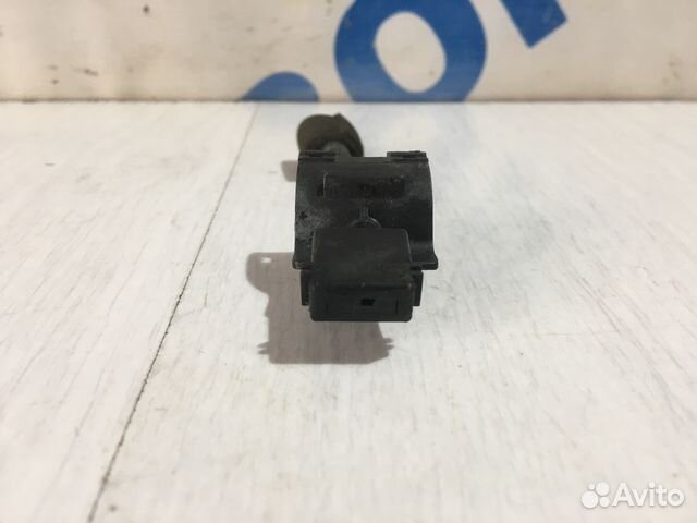 Форсунка омывателя lexus IS350 3.5 ат седан