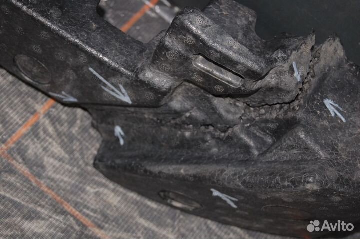 Абсорбер бампера переднего - Hyundai Sonata 7