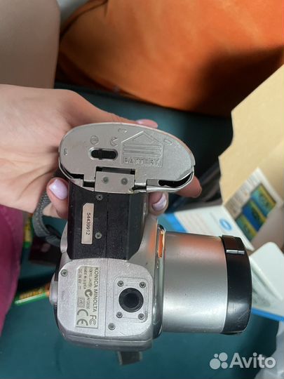 Фотоаппарат на запчасти konica minolta