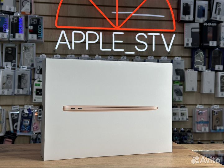 MacBook Air 13 M1 8/256gb Gold