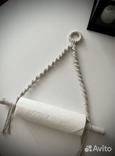 Держатель для бумажных полотенец макраме