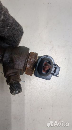 Форсунка топливная Volkswagen Sharan, 2014