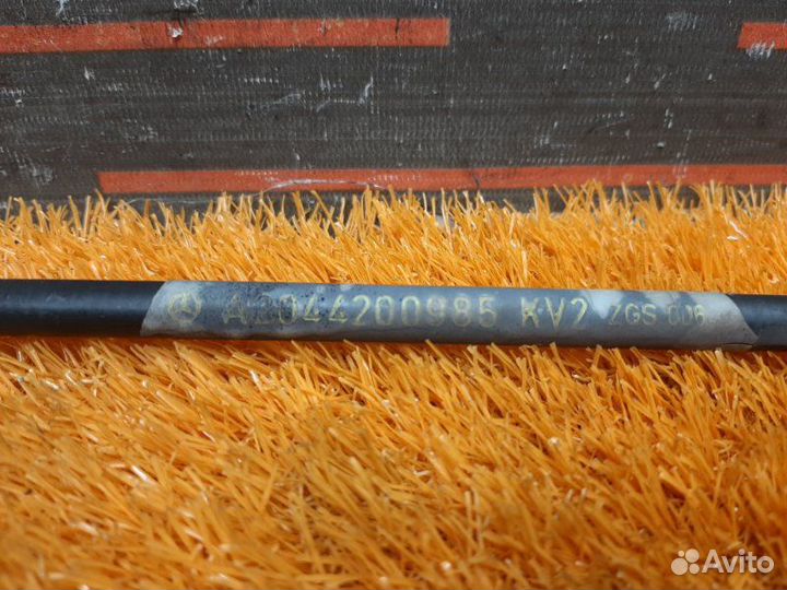 Трос ручника Mercedes-Benz C-Class W204 271.860