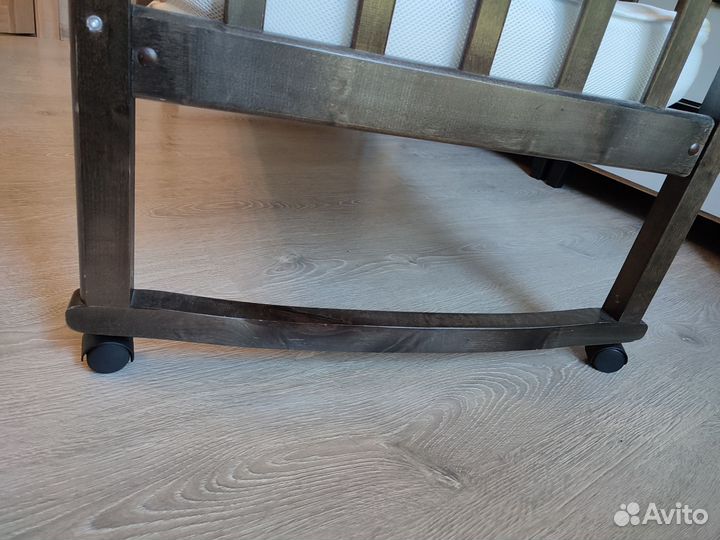 Детская кроватка венге с матрасом