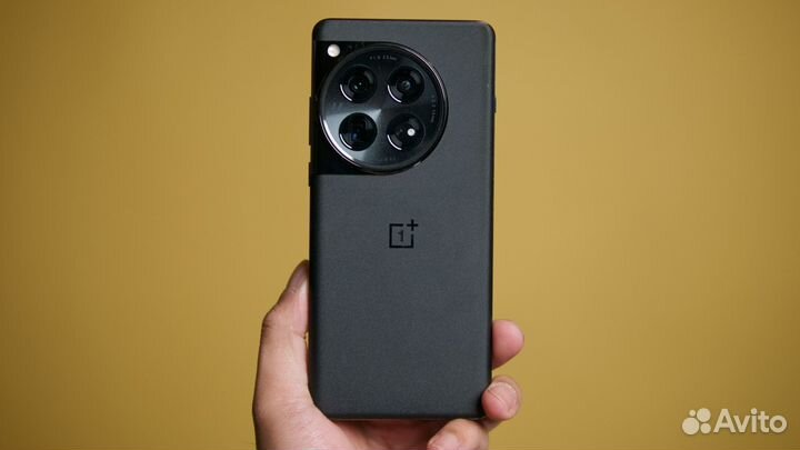 OnePlus 12, 12/256 ГБ