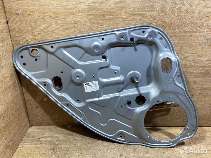 Стеклоподъемник задний левый Ford Focus 2 C139
