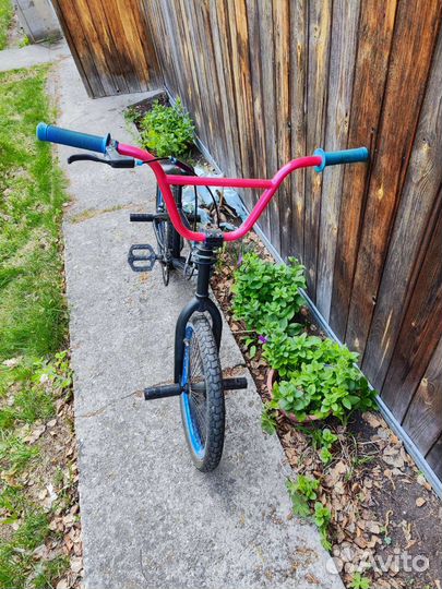 Велосипед BMX