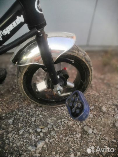 Велосипед трехколесный (по запчастям)