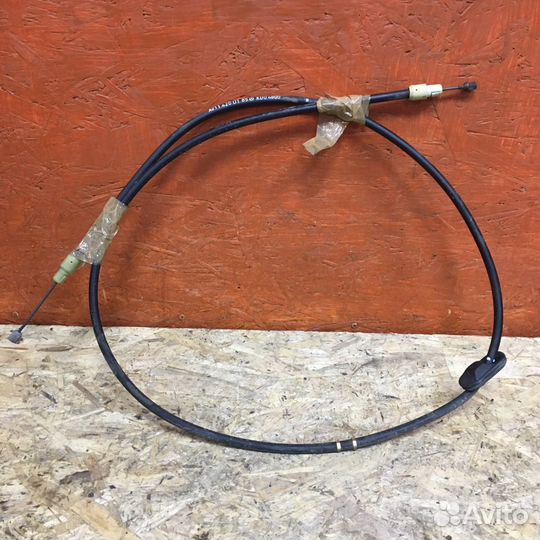 Тросик ручника Mercedes w219