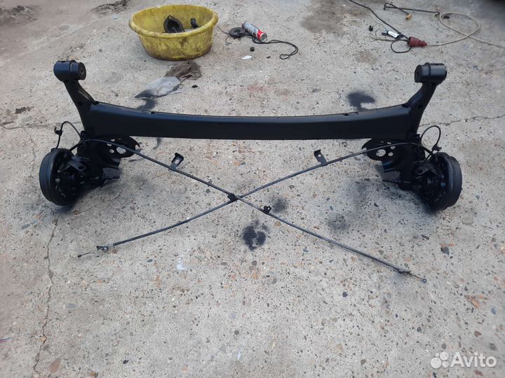 Задняя балка Toyota Vitz, Platz Passo