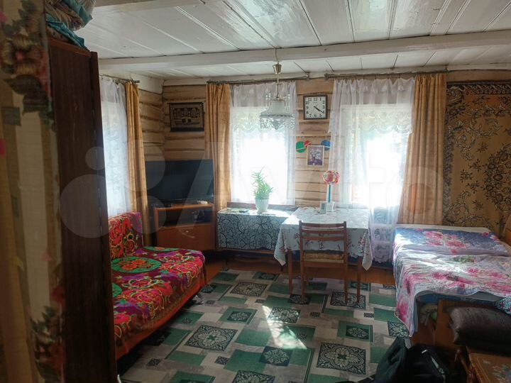 Дом 32 м² на участке 36 сот.