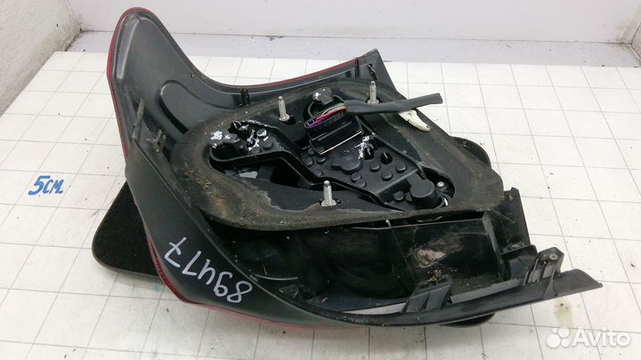 Фонарь задний левый Toyota Avensis 2 (T250) рест