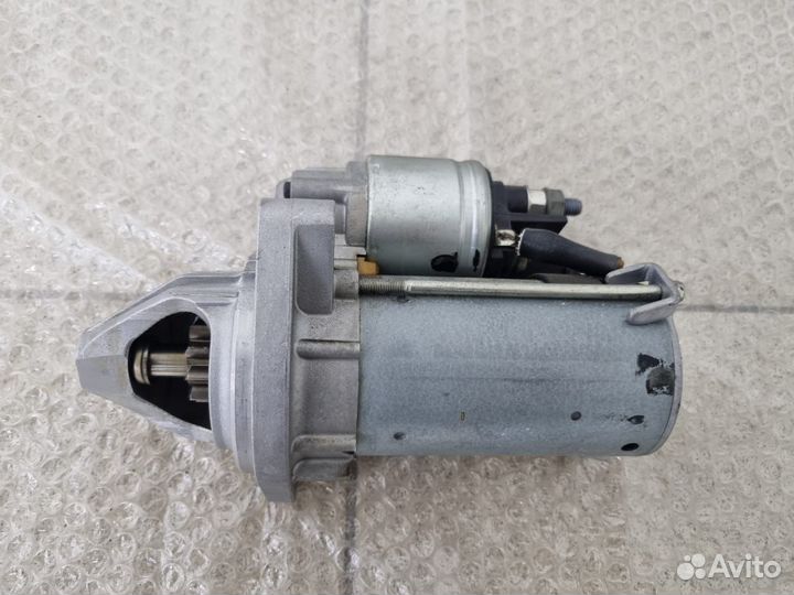 Стартер BMW X5 X6 E70 E71