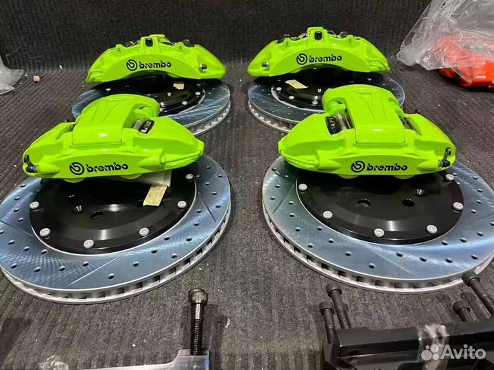 Комплект усилинной тормозной системы brembo