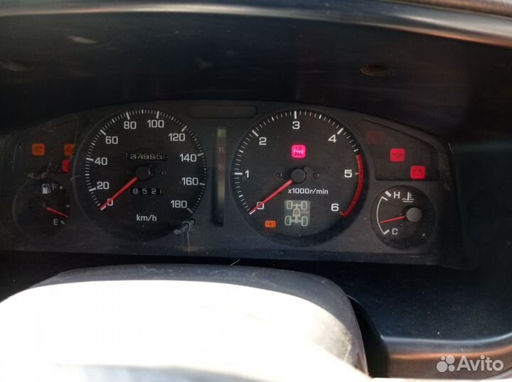 Nissan Terrano 2.7 AT, 1996, 280 000 км