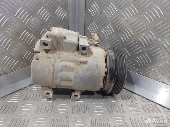 Компрессор кондиционера Kia Sportage SL G4KD 2012