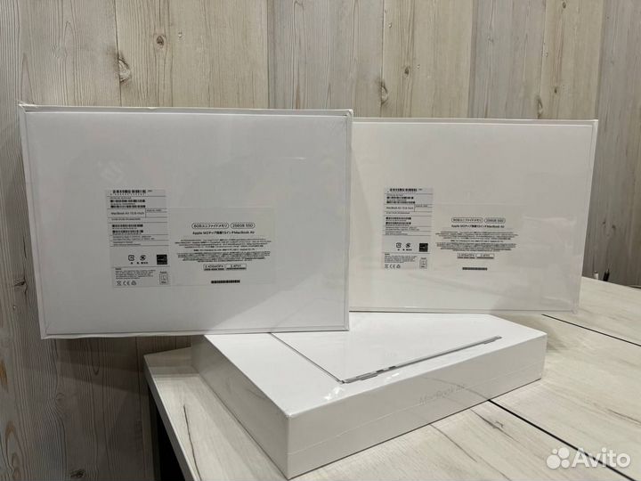 Новый MacBook Air 13/M2/8 256