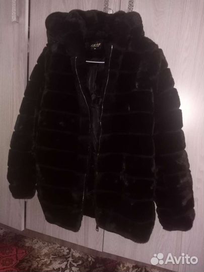 Шуба из эко меха