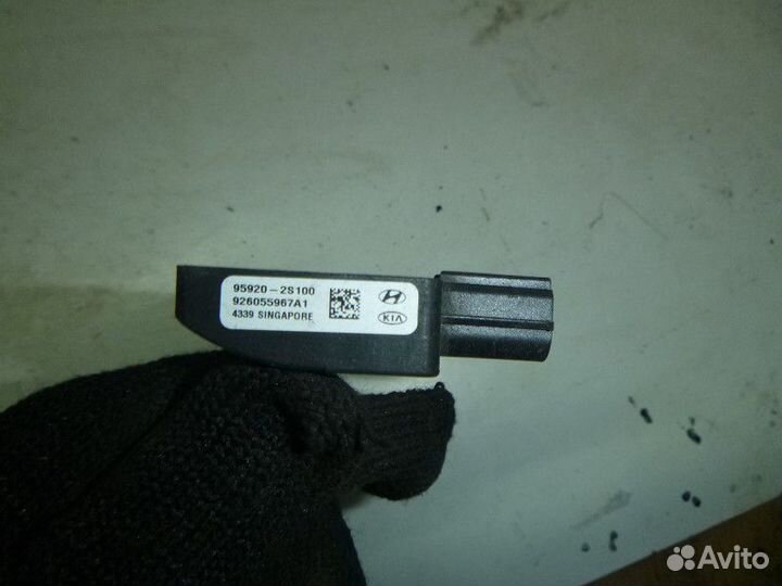 Датчик AIR BAG KIA sportage 2010