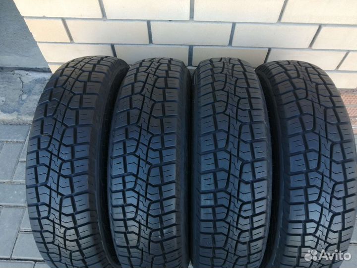 Pirelli Scorpion STR A 185/75 R16