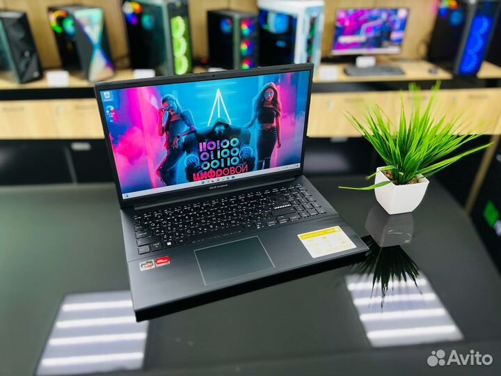 Мощный ноутбук Asus Ryzen 5 7520U/DDR5-8/SSD/610M