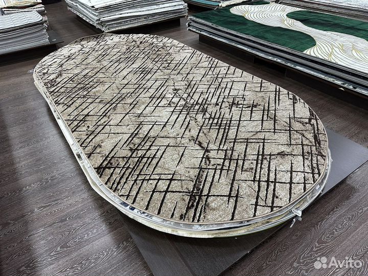 Ковер овальный 2х4 коричневый