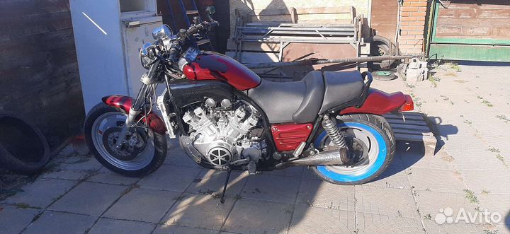 Yamaha V MAX 1200