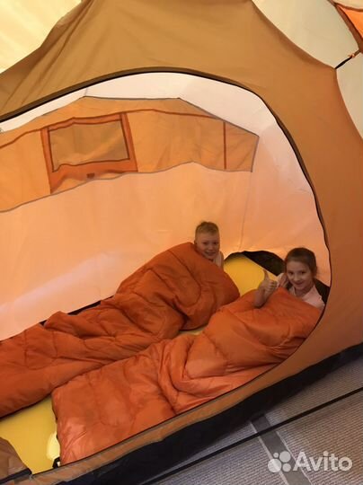 Палатка 4-х местная с тамбуром