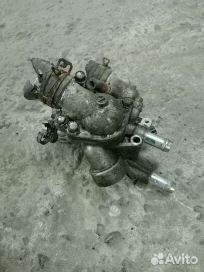 Корпус термостата Citroen C4 Aircross